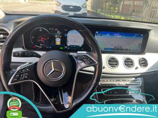 MERCEDES-BENZ E 220 usata, con Interni in pelle