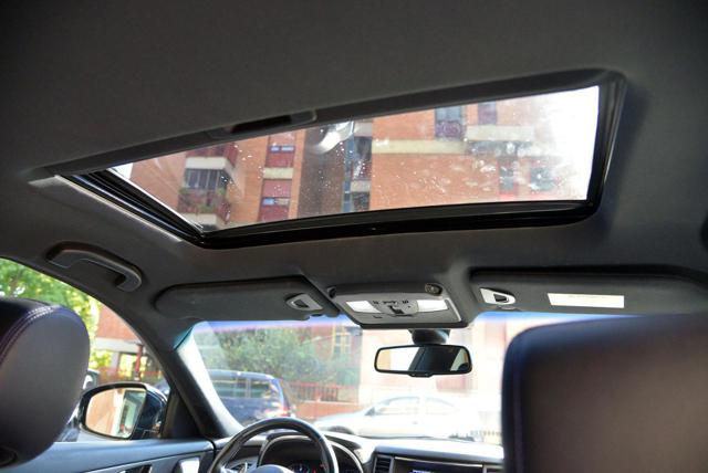 INFINITI QX70 usata, con Airbag testa