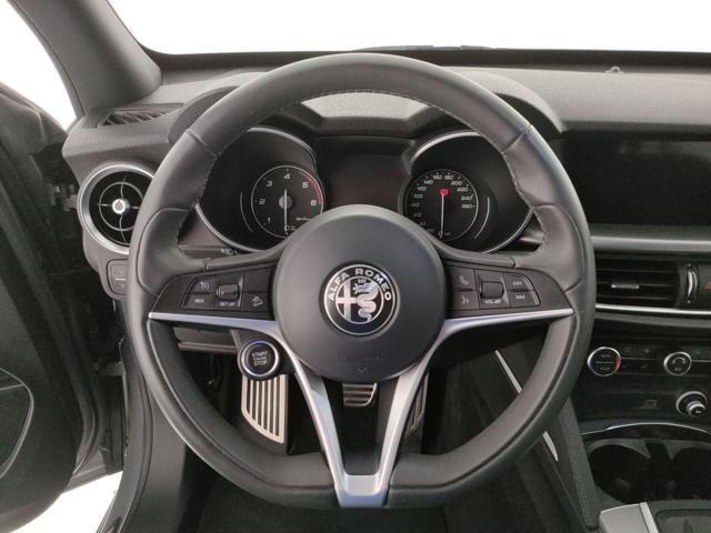 ALFA ROMEO Stelvio usata, con Controllo automatico clima
