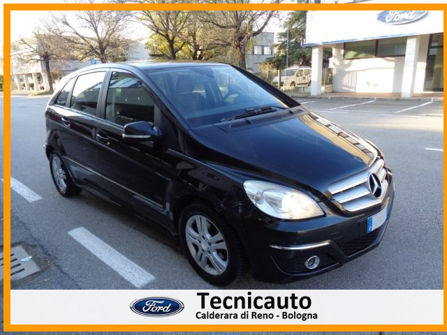 MERCEDES-BENZ B 180 usata, con Climatizzatore