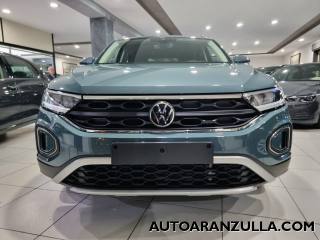 VOLKSWAGEN T-Roc usata, con Sedile posteriore sdoppiato