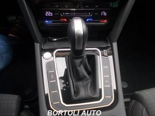 VOLKSWAGEN Passat Variant usata, con Autoradio