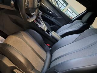 PEUGEOT 5008 usata, con Cerchi in lega