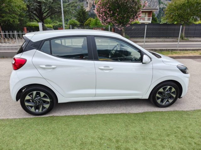 HYUNDAI i10 usata, con Autoradio