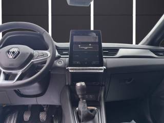 RENAULT Captur usata, con Touch screen