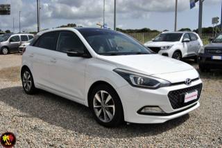HYUNDAI i20 usata, con Airbag laterali