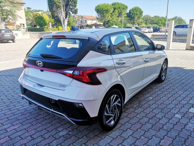 HYUNDAI i20 usata, con Autoradio
