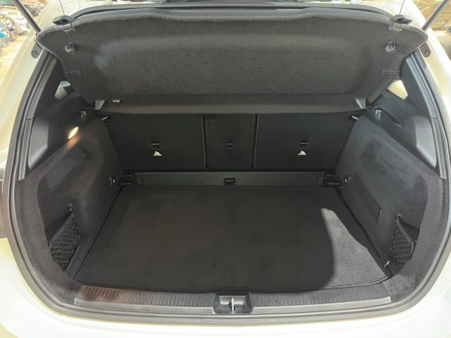 MERCEDES-BENZ B 200 usata, con Park Distance Control