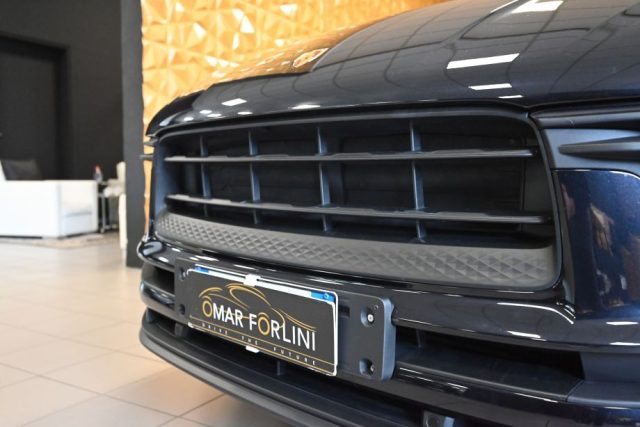 PORSCHE Macan usata 17