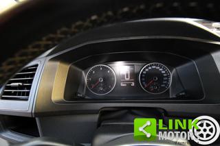 VOLKSWAGEN Caravelle usata, con Airbag Passeggero
