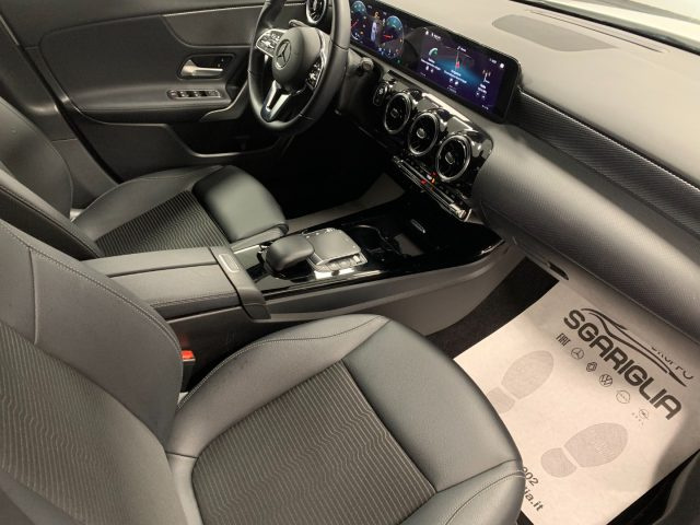 MERCEDES-BENZ A 180 usata, con Sistema di navigazione