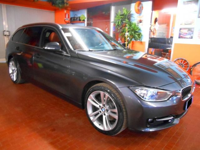 BMW 320 usata, con Autoradio