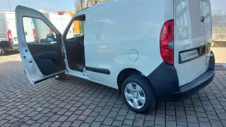 FIAT Doblo usata, con Pneumatici quattro stagioni