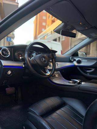 MERCEDES-BENZ E 220 usata, con Autoradio