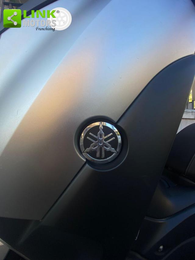 YAMAHA X-Max 400 usata 8