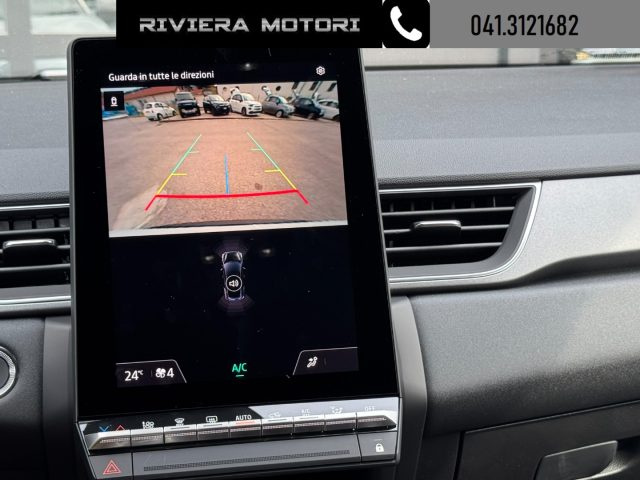 RENAULT Captur usata, con Sistema di navigazione