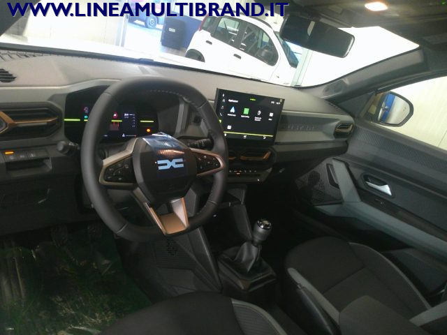 DACIA Duster usata, con Touch screen