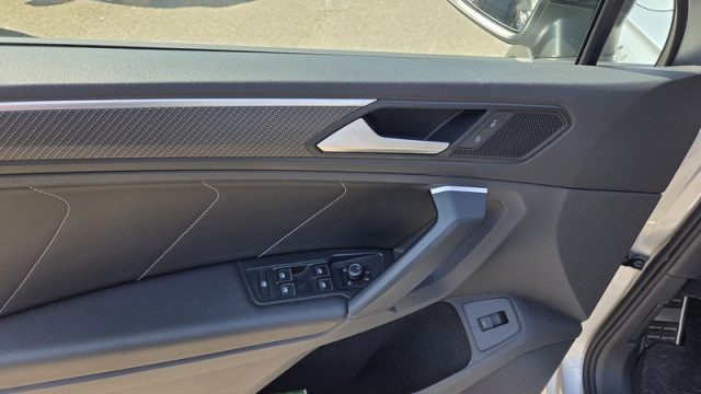 VOLKSWAGEN Tiguan usata, con Fendinebbia