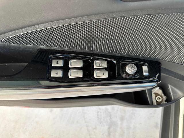 SSANGYONG Tivoli usata, con Apple CarPlay