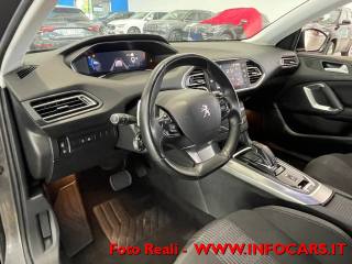 PEUGEOT 308 usata, con USB