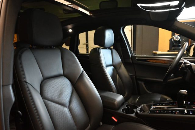 PORSCHE Macan usata 39