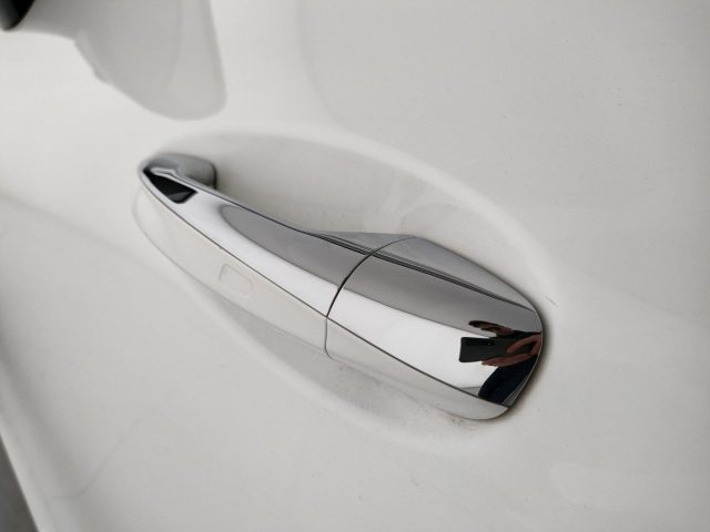 MERCEDES-BENZ GT usata, con Touch screen