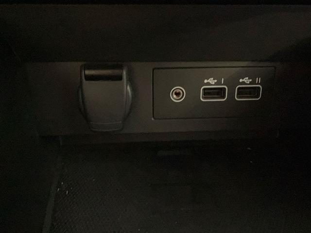 RENAULT Clio usata 27