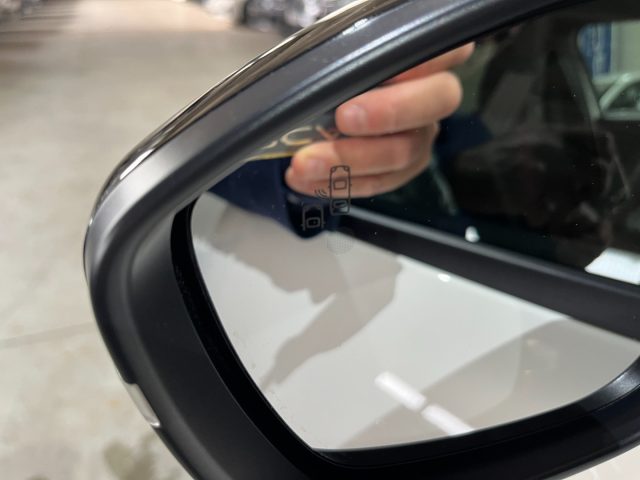 ALFA ROMEO Junior usata, con Park Distance Control