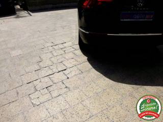 VOLKSWAGEN Tiguan usata, con Sensore di luce