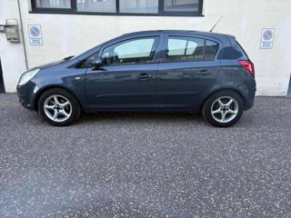 OPEL Corsa usata, con Airbag