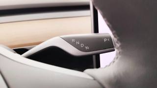 TESLA Model Y usata, con Schermo multifunzione interamente digitale