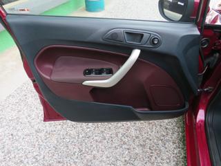 FORD Fiesta usata, con Servosterzo