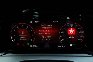VOLKSWAGEN Golf usata, con Hill holder
