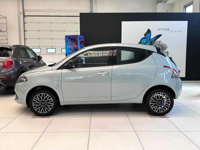 LANCIA Ypsilon usata, con Airbag