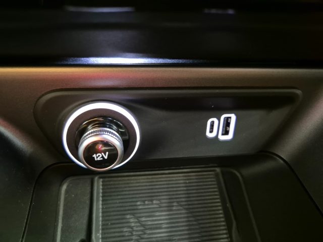 ALFA ROMEO Tonale usata, con Sensori di parcheggio anteriori