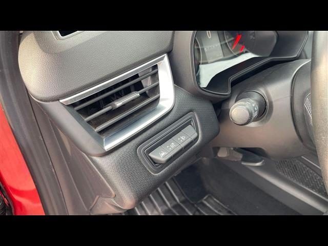 RENAULT Clio usata, con Hill holder