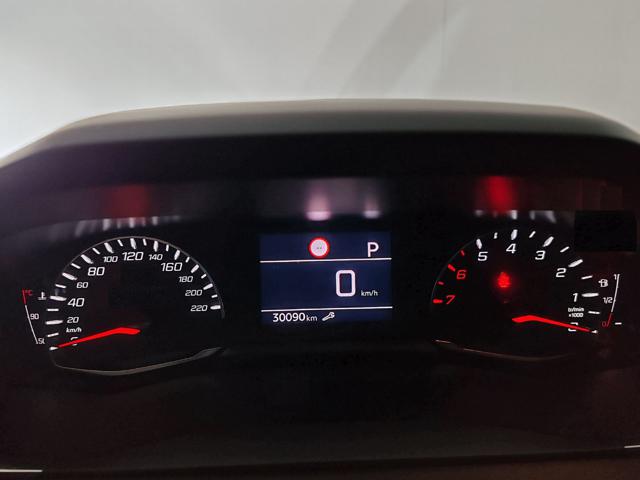 PEUGEOT 2008 usata, con Chiusura centralizzata