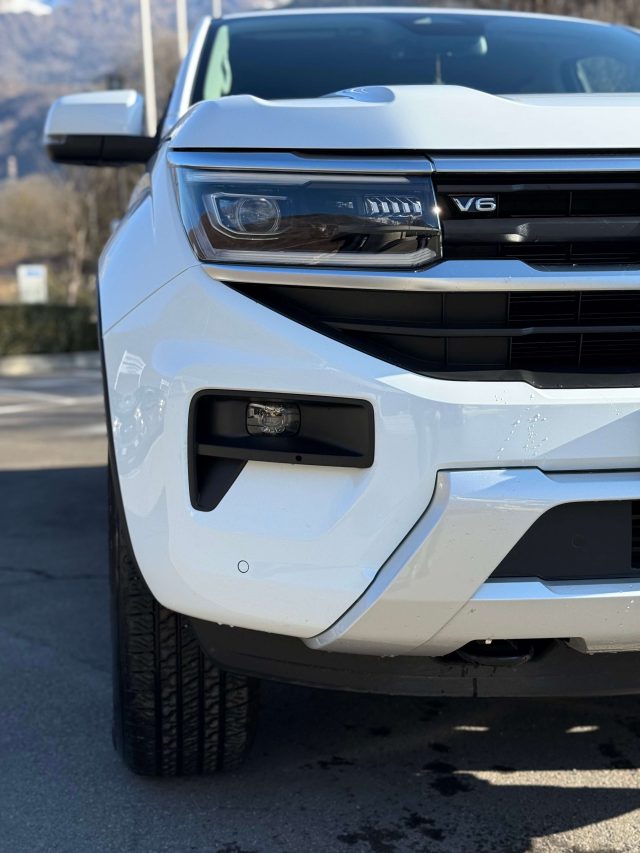 VOLKSWAGEN Amarok usata, con Boardcomputer