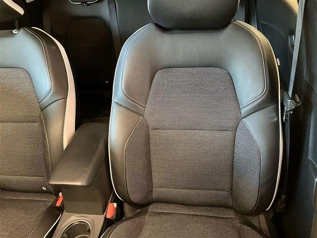 RENAULT Captur usata 23