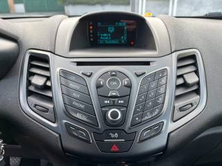 FORD Fiesta usata, con Servosterzo