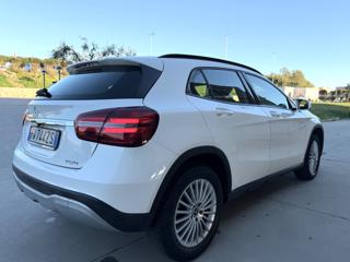 MERCEDES-BENZ GLA 180 usata 47