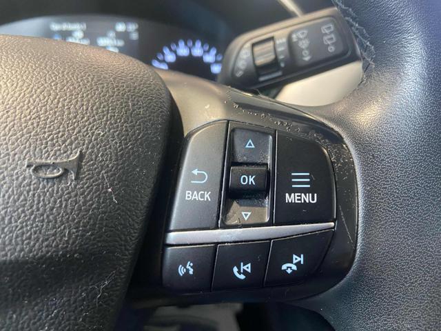 FORD Kuga usata, con Sistema di navigazione