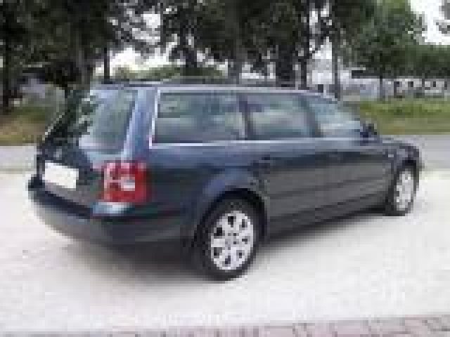 VOLKSWAGEN Passat usata, con Boardcomputer