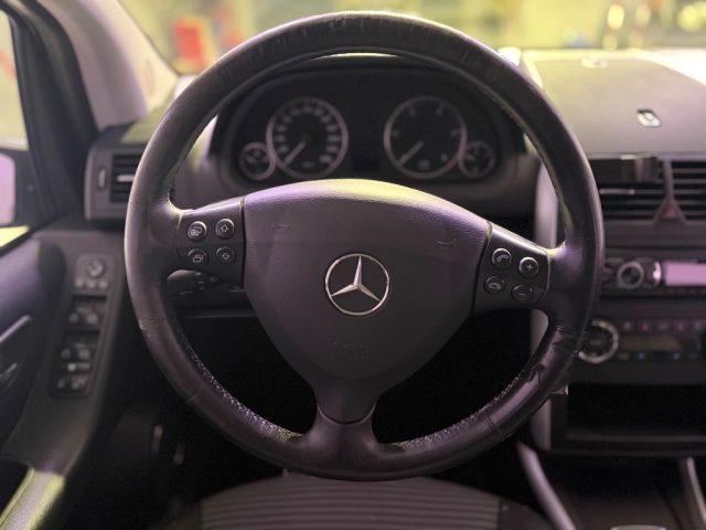 MERCEDES-BENZ A 160 usata 10