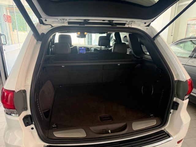 JEEP Grand Cherokee usata, con Cerchi in lega