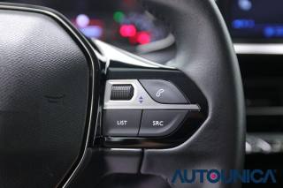 PEUGEOT 208 usata, con Sedile posteriore sdoppiato