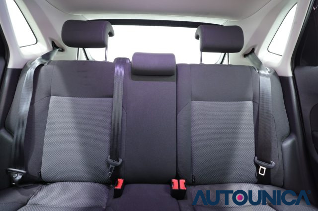 VOLKSWAGEN Polo usata, con Sensori di parcheggio anteriori