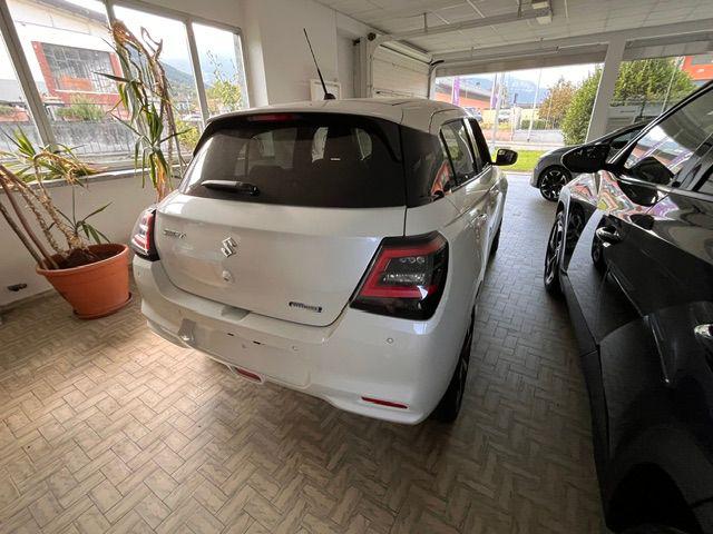 SUZUKI Swift usata, con Autoradio