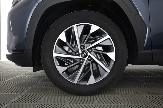 HYUNDAI Tucson usata 8
