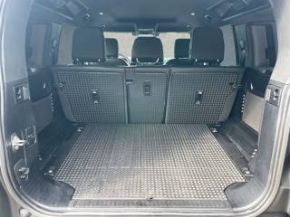 LAND ROVER Defender usata, con ESP